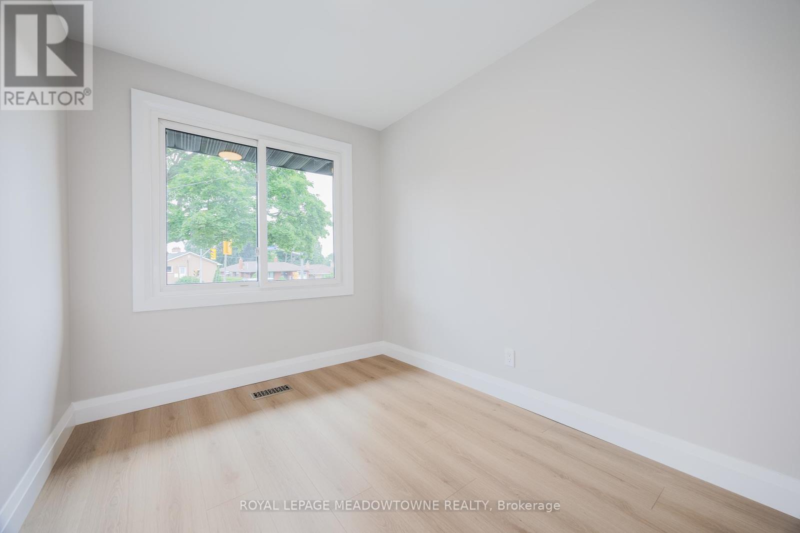 Photo 20 of 92 The Westway, Toronto ON