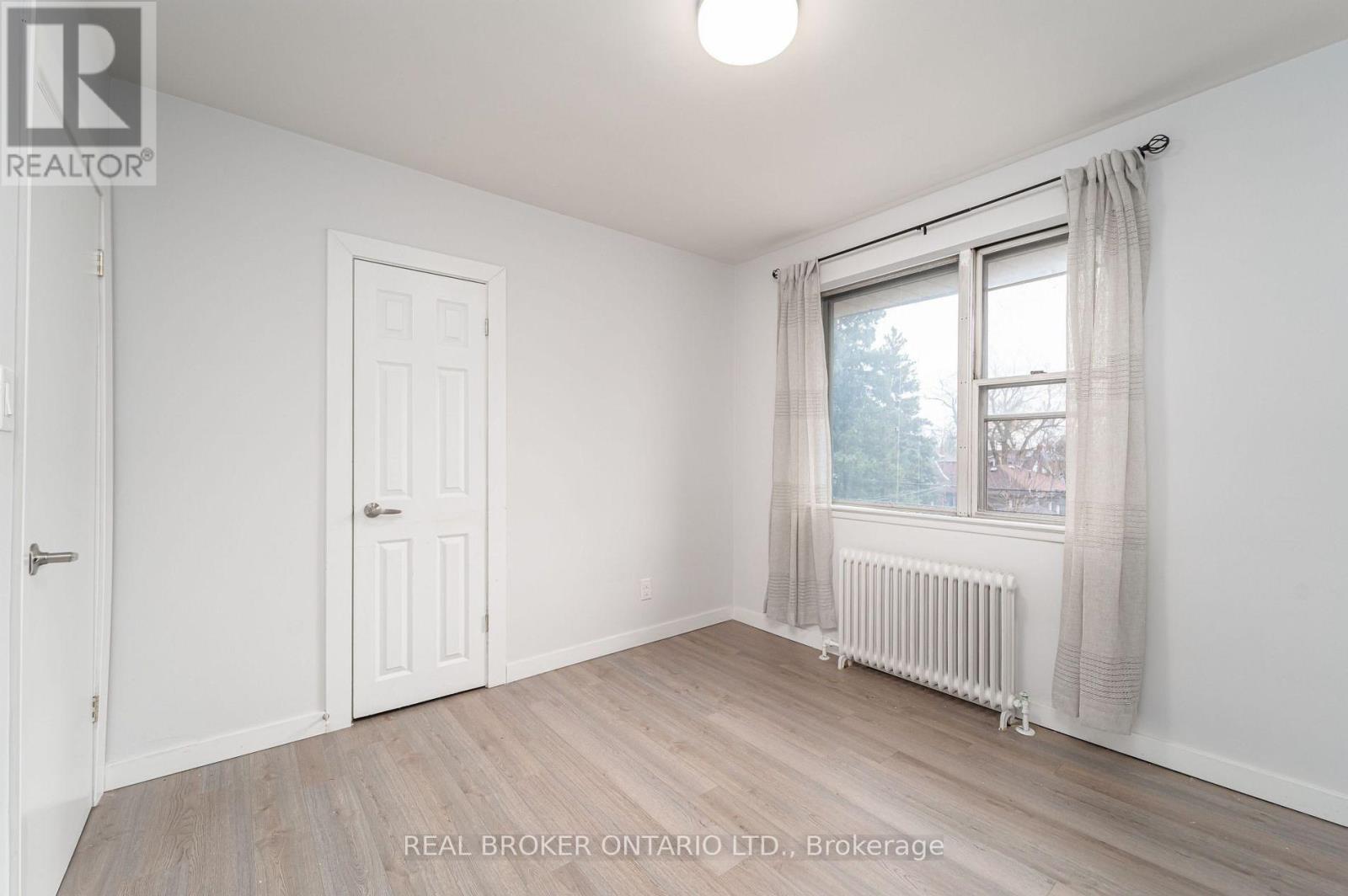 Photo 14 of 6 71 Murrie Street, Toronto ON