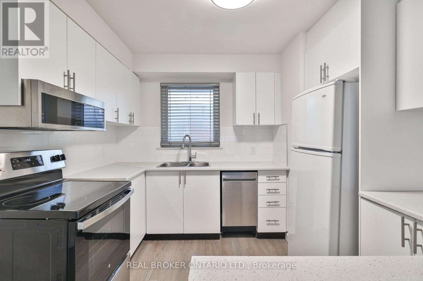 Photo 9 of 6 71 Murrie Street, Toronto ON
