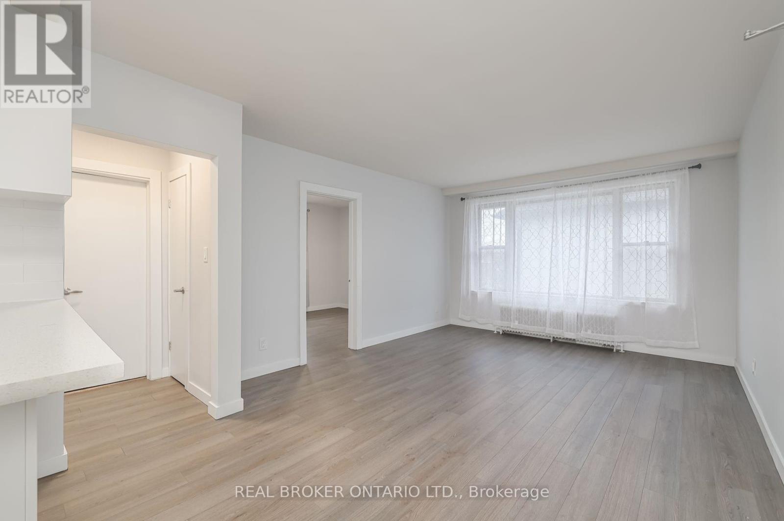 Photo 6 of 6 71 Murrie Street, Toronto ON