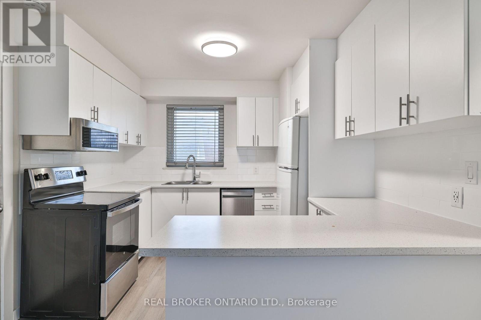 Photo 1 of 6 71 Murrie Street, Toronto ON