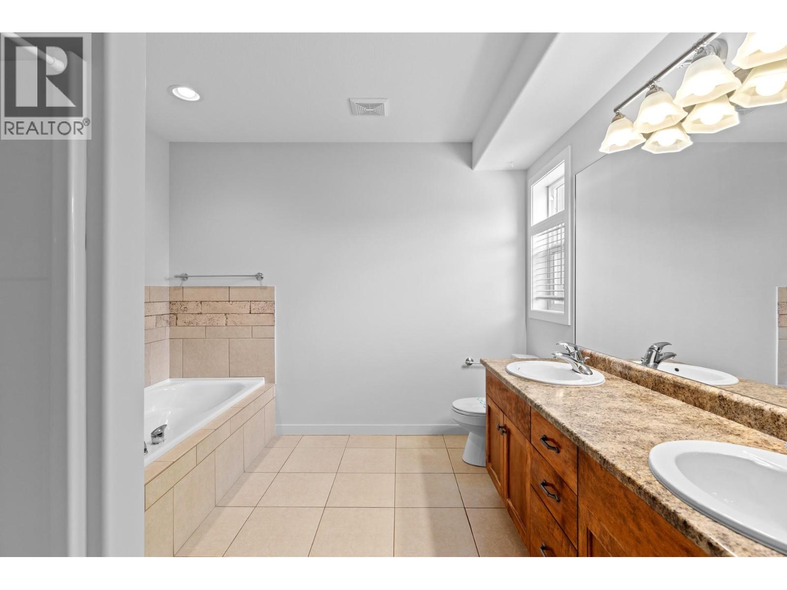  4934 Haskins Court, Kelowna