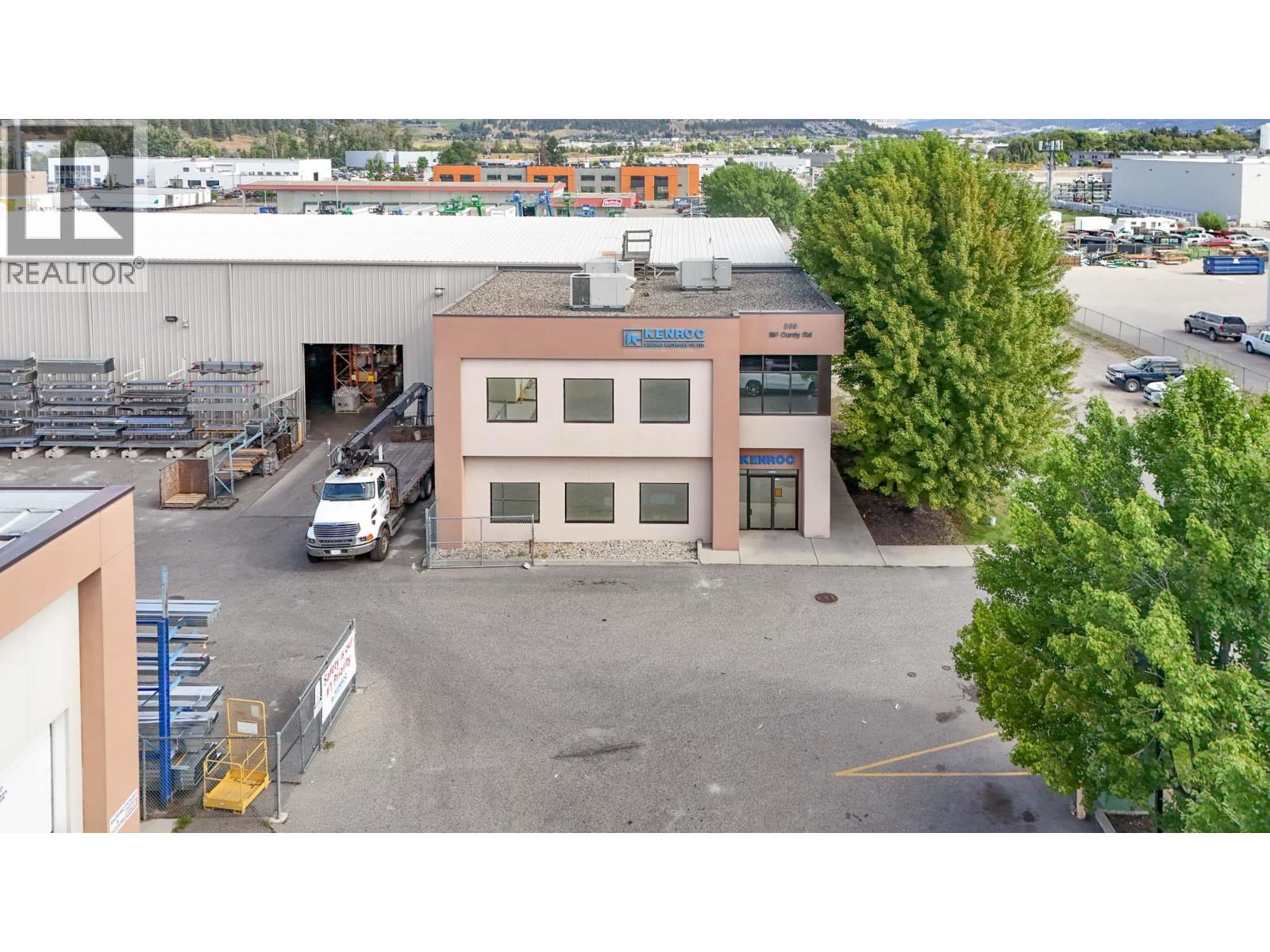 200 860 McCurdy Road, Kelowna