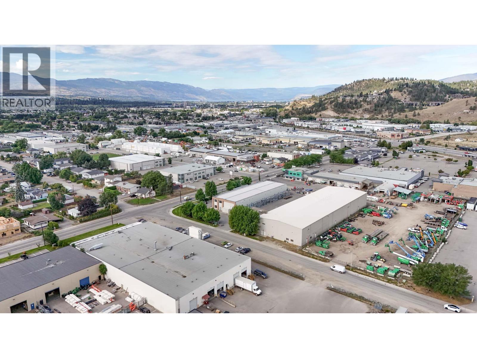 200 860 McCurdy Road, Kelowna