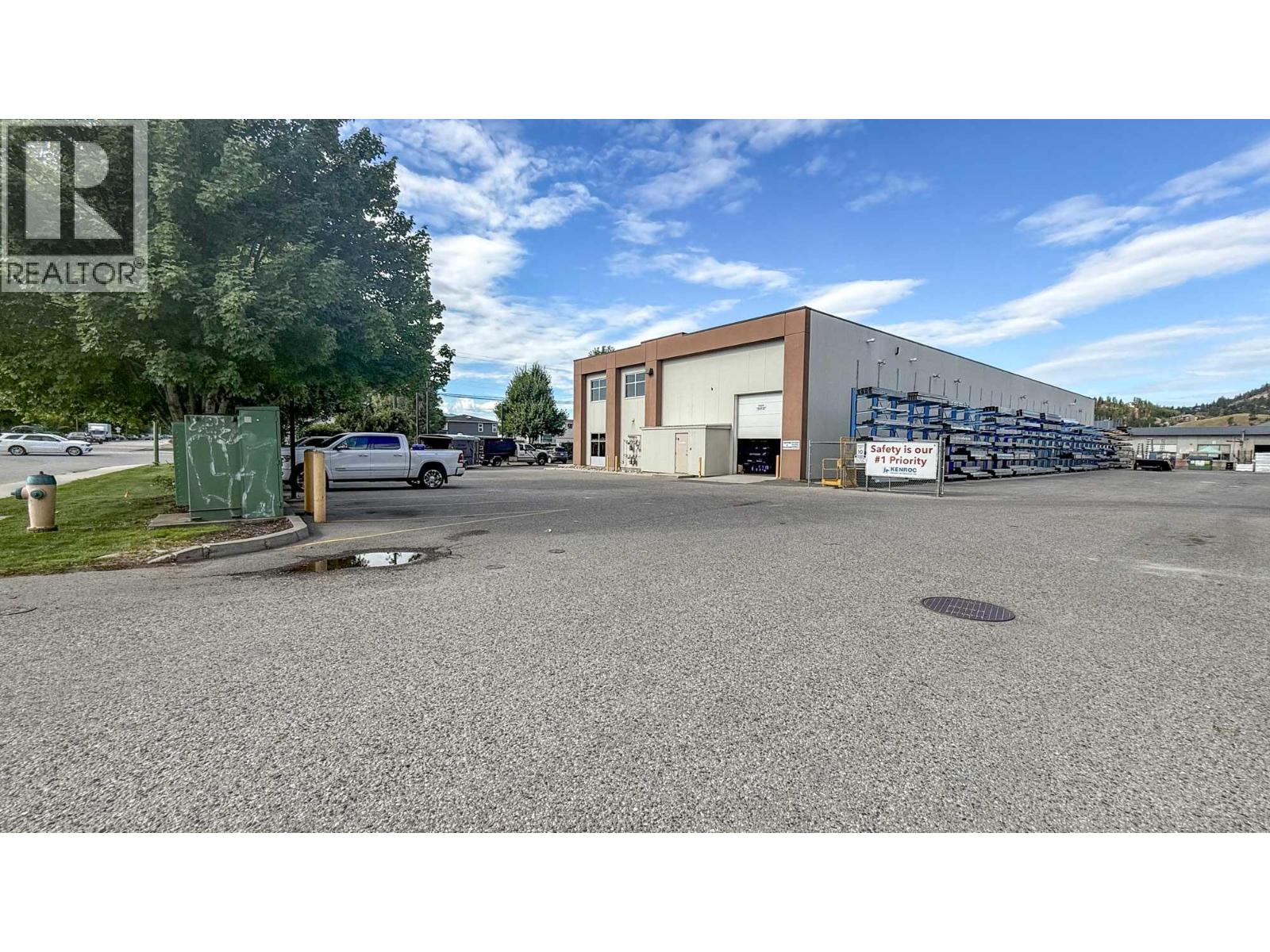 200 860 McCurdy Road, Kelowna