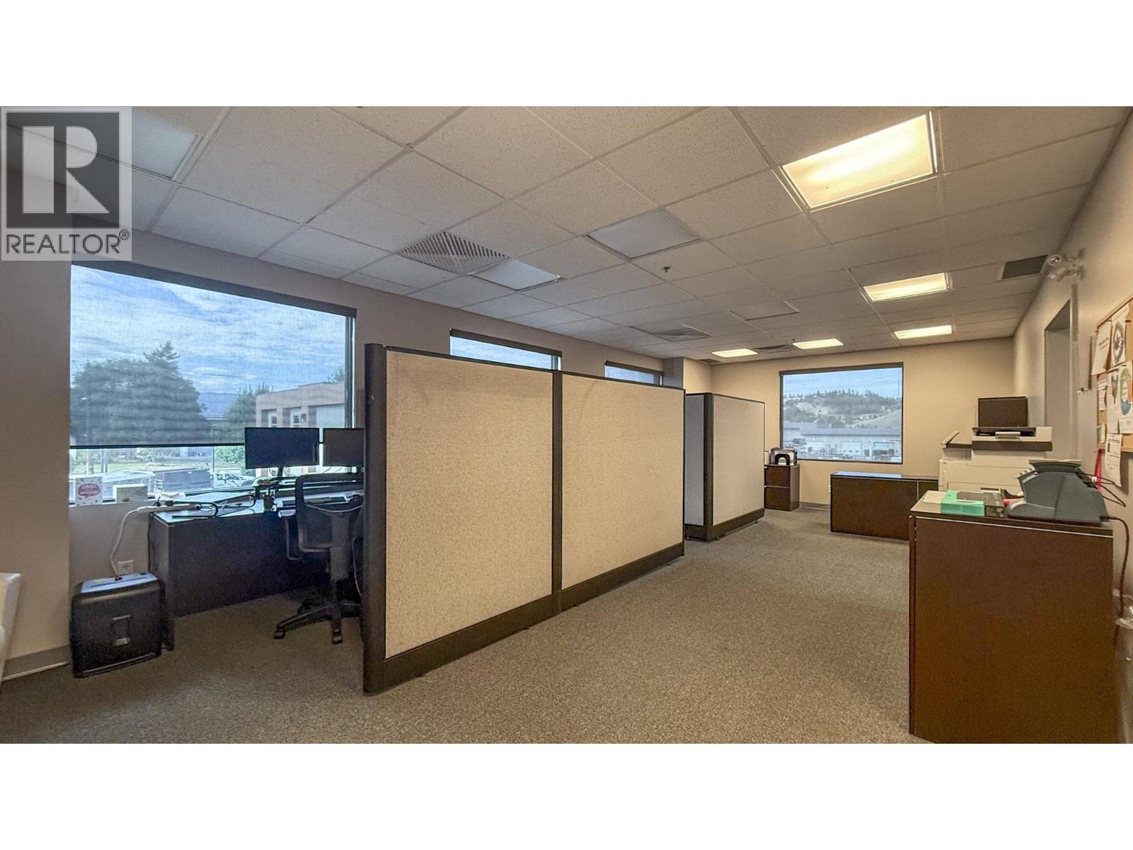 200 860 McCurdy Road, Kelowna