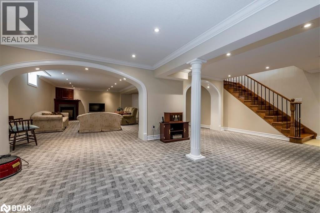 Photo 26 of 34 Heatherwood Drive, Springwater ON