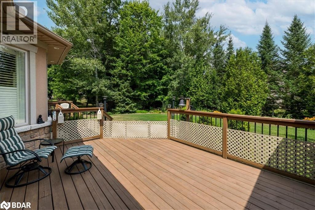 Photo 36 of 34 Heatherwood Drive, Springwater ON