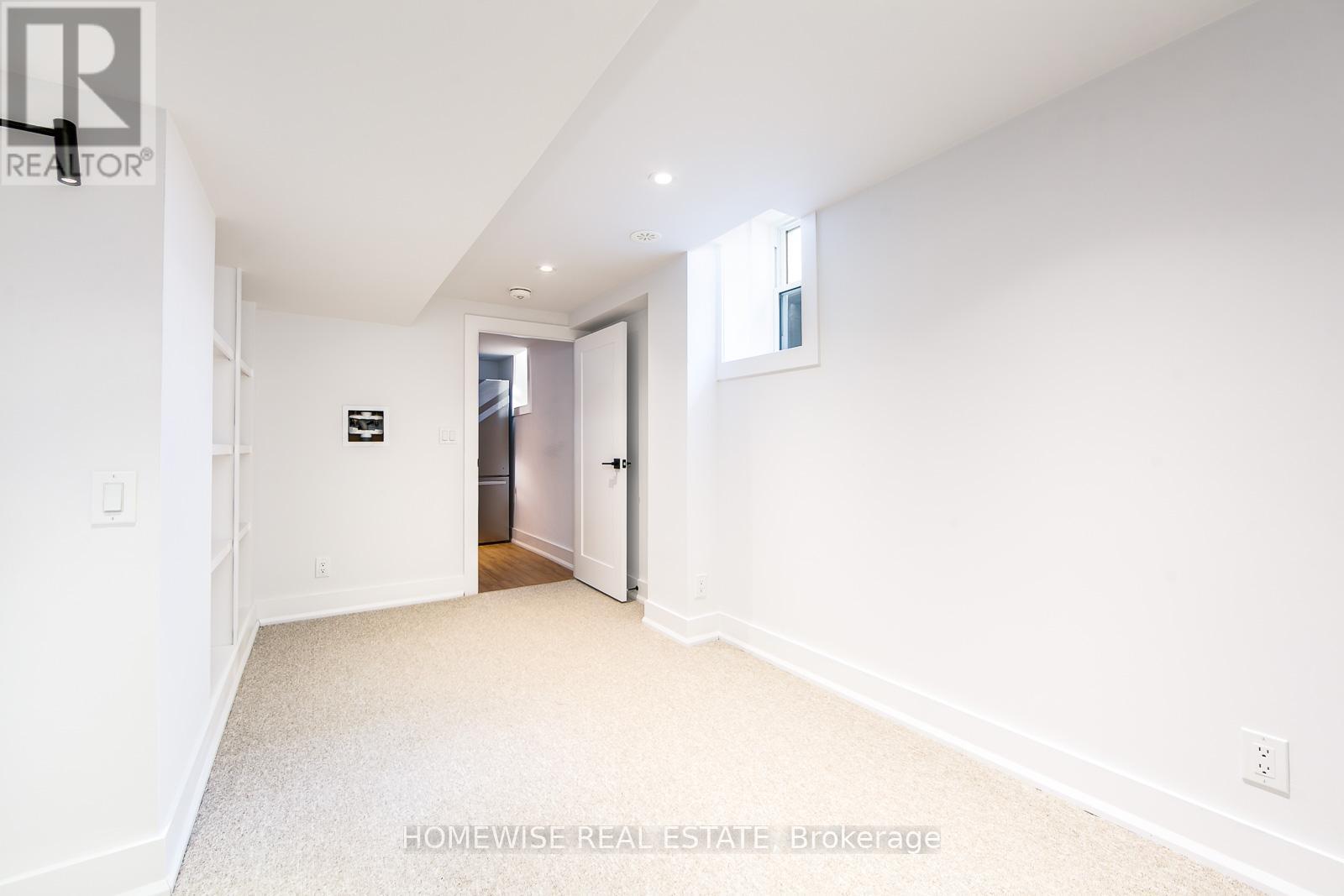 Photo 4 of 1 103 Malvern Avenue, Toronto ON