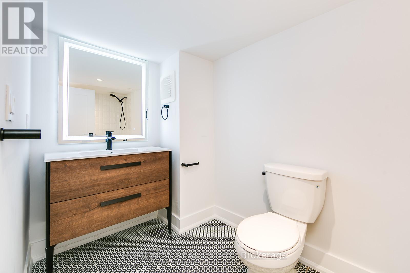 Photo 6 of 1 103 Malvern Avenue, Toronto ON