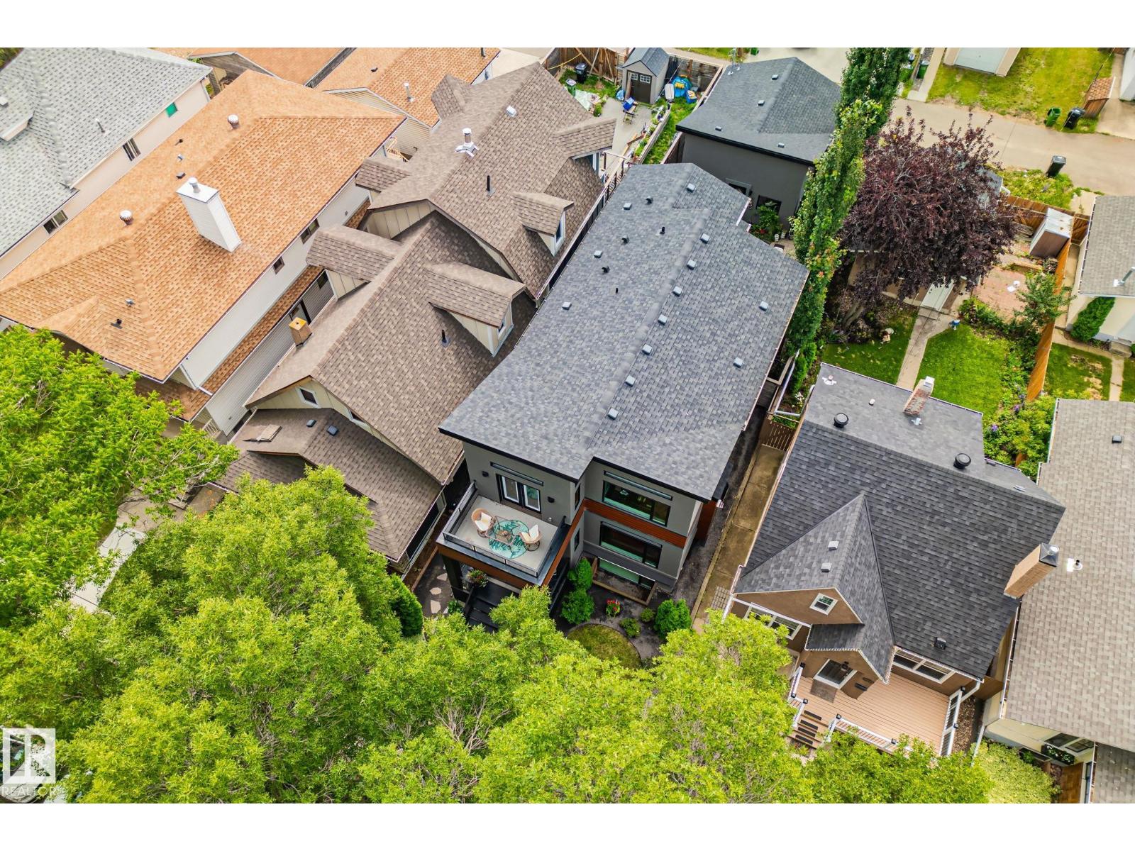 Photo 64 of 11121 81 Av Nw, Edmonton AB