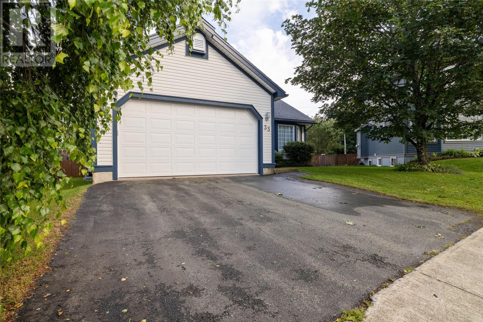 Photo 2 of 33 Mountbatten Drive, St Johns NL