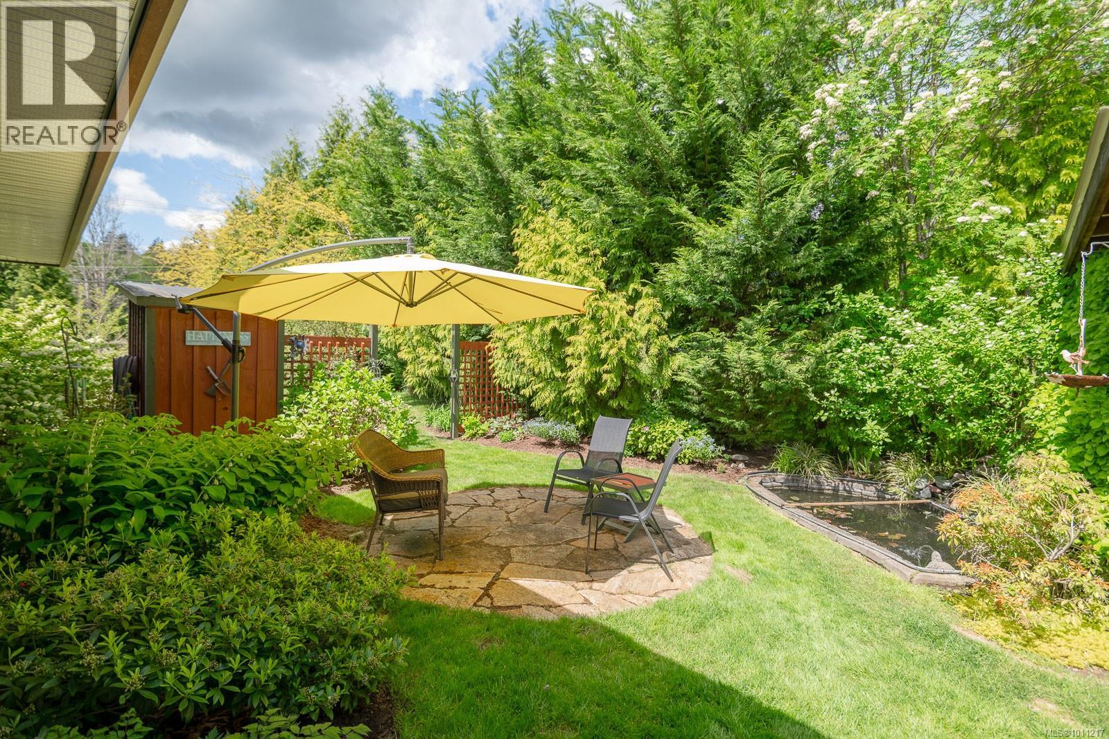 Photo 8 of 4426 Cowichan Lake Rd, Duncan BC