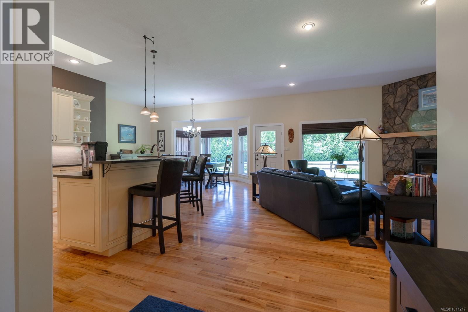Photo 54 of 4426 Cowichan Lake Rd, Duncan BC