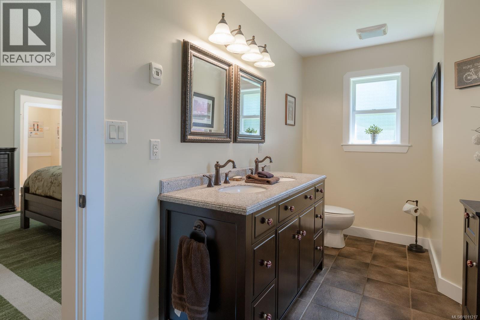 Photo 37 of 4426 Cowichan Lake Rd, Duncan BC