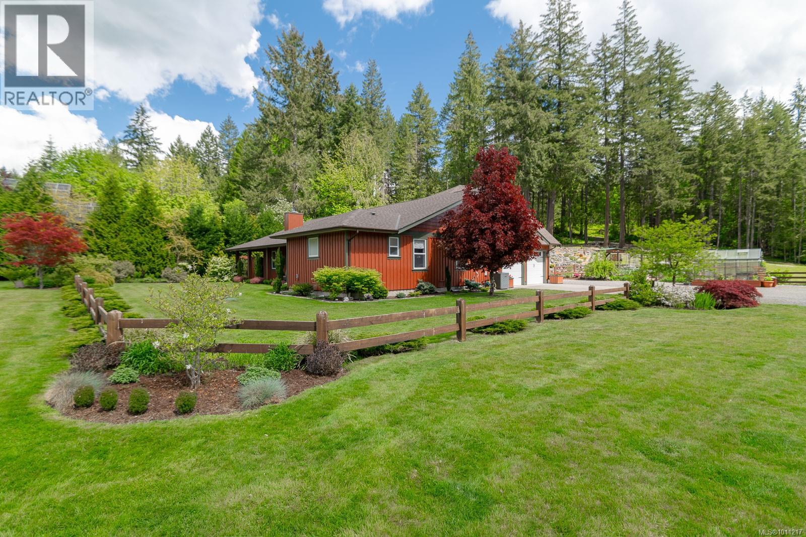 Photo 7 of 4426 Cowichan Lake Rd, Duncan BC