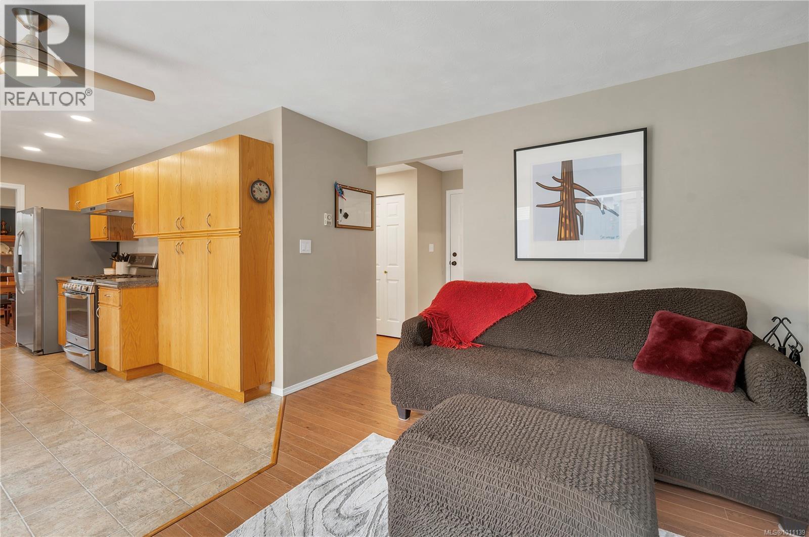 Photo 13 of 1260 Gazelle Rd, Campbell River BC