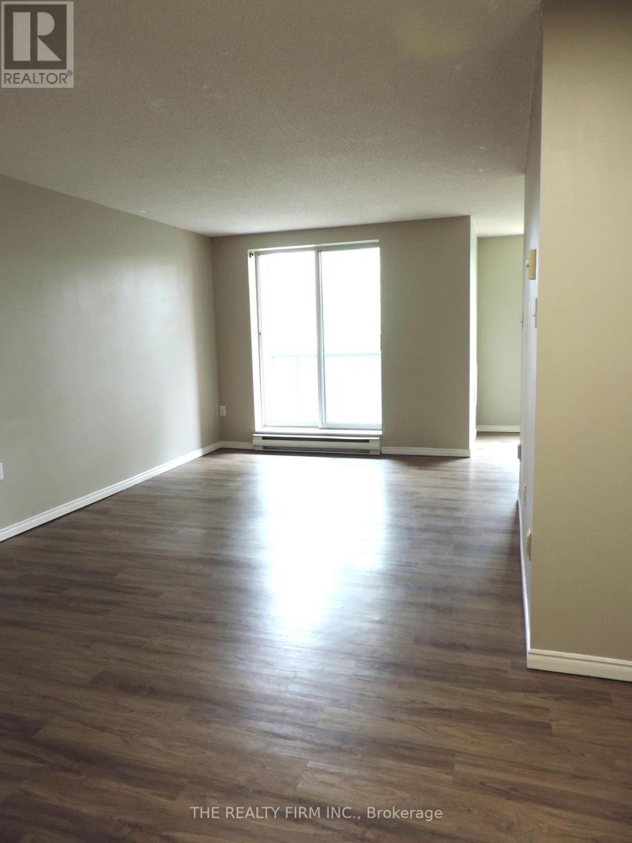Photo 13 of 203 76 Base Line Road W, London South ON