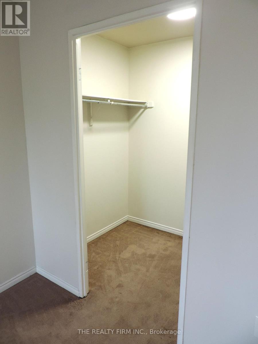 Photo 21 of 203 76 Base Line Road W, London South ON