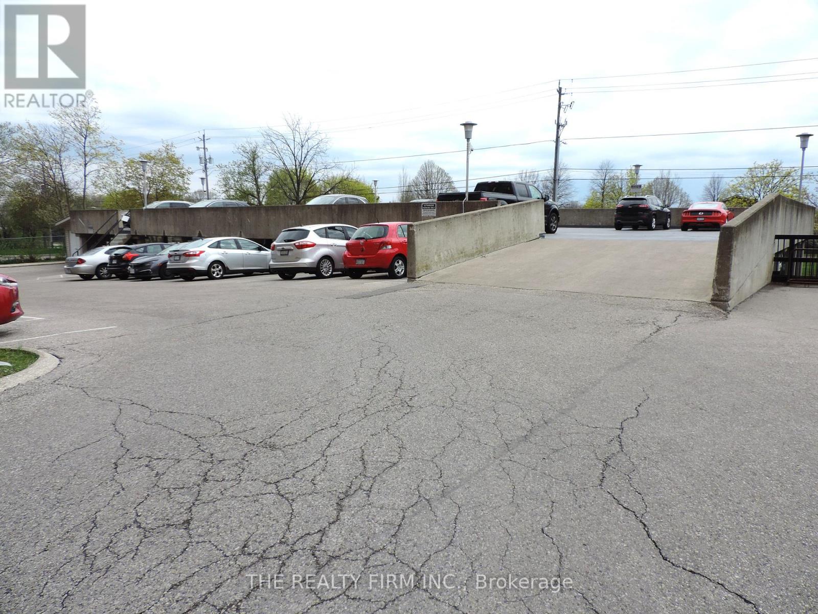 Photo 31 of 203 76 Base Line Road W, London South ON