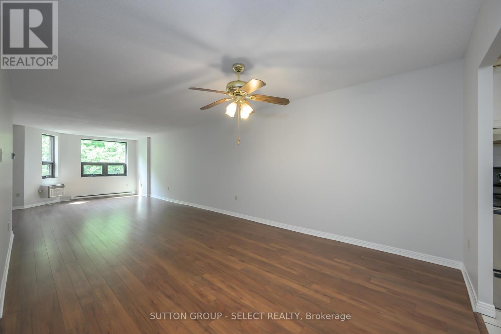 Photo 12 of 304 549 Ridout Street N, London East ON