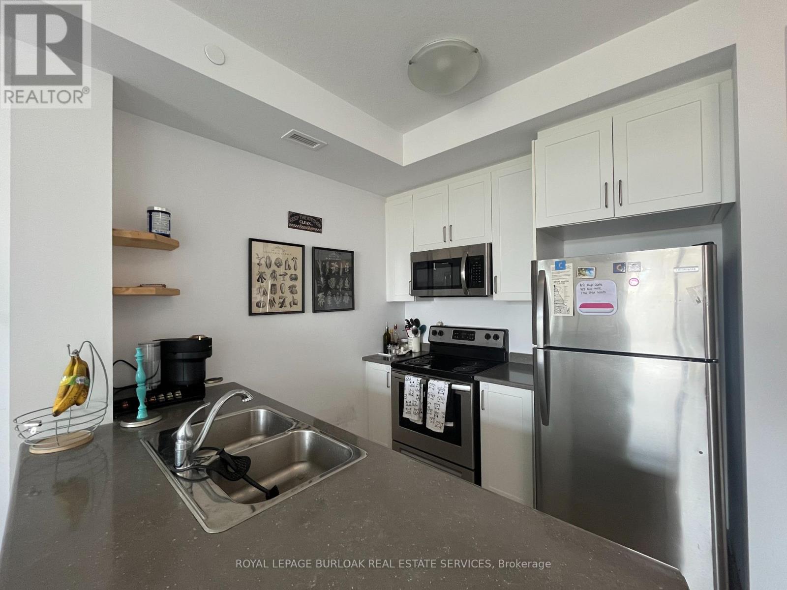Photo 34 of 210 101 Shoreview Place, Hamilton ON