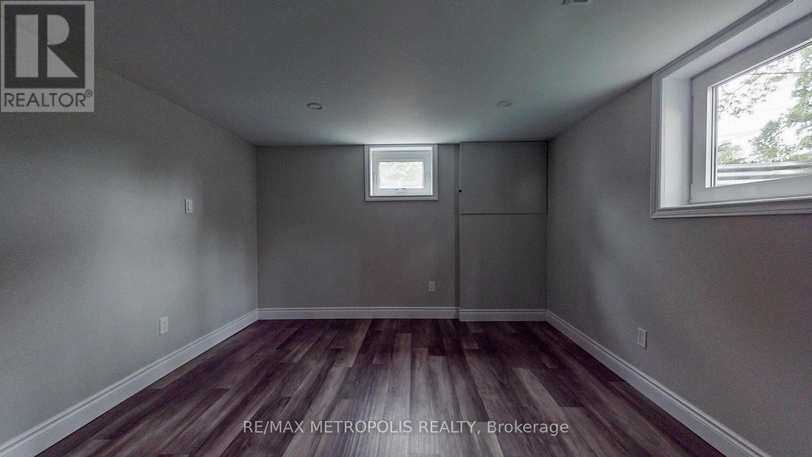 Photo 37 of Main 1020 Brewer Street, Peterborough Central ON