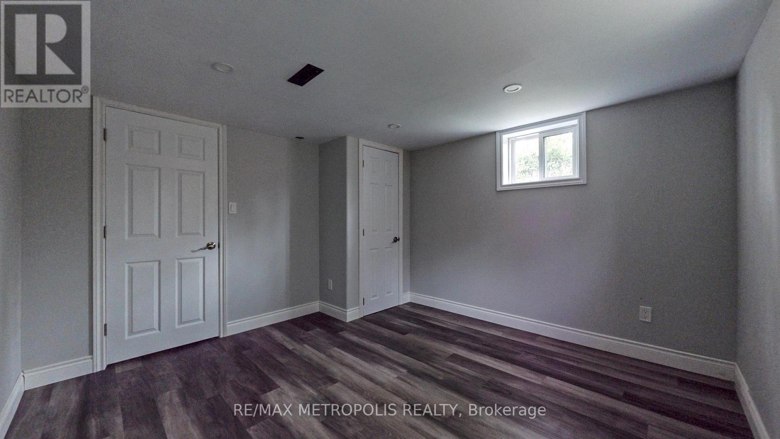Photo 40 of Main 1020 Brewer Street, Peterborough Central ON