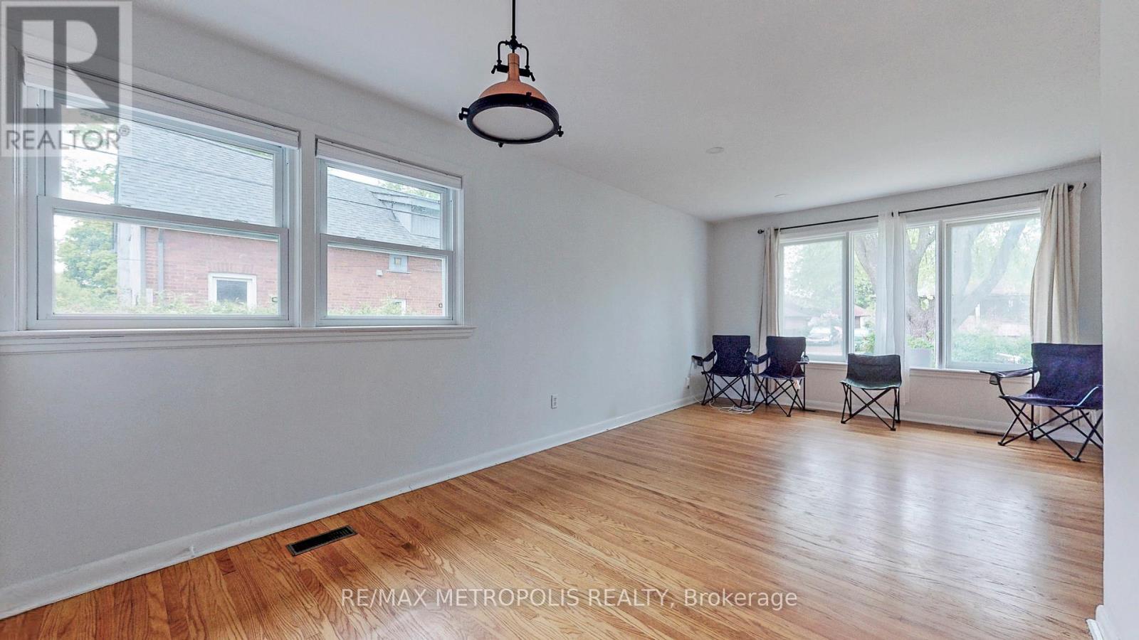 Photo 5 of Main 1020 Brewer Street, Peterborough Central ON