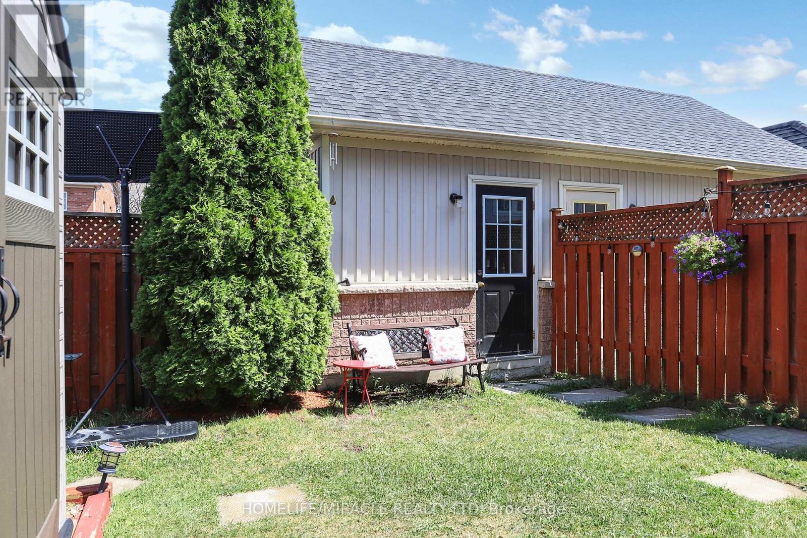 Photo 46 of 39 Evaridge Drive, Markham ON