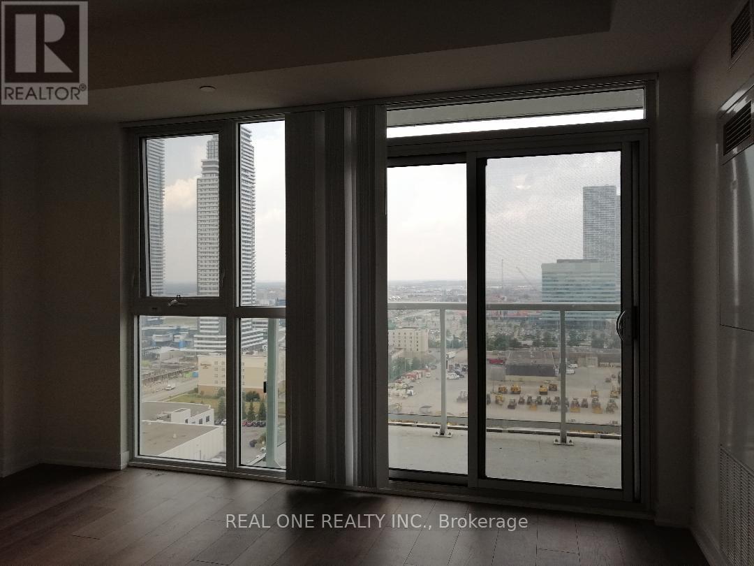 Photo 6 of 2001 38 Honeycrisp Crescent, Vaughan ON