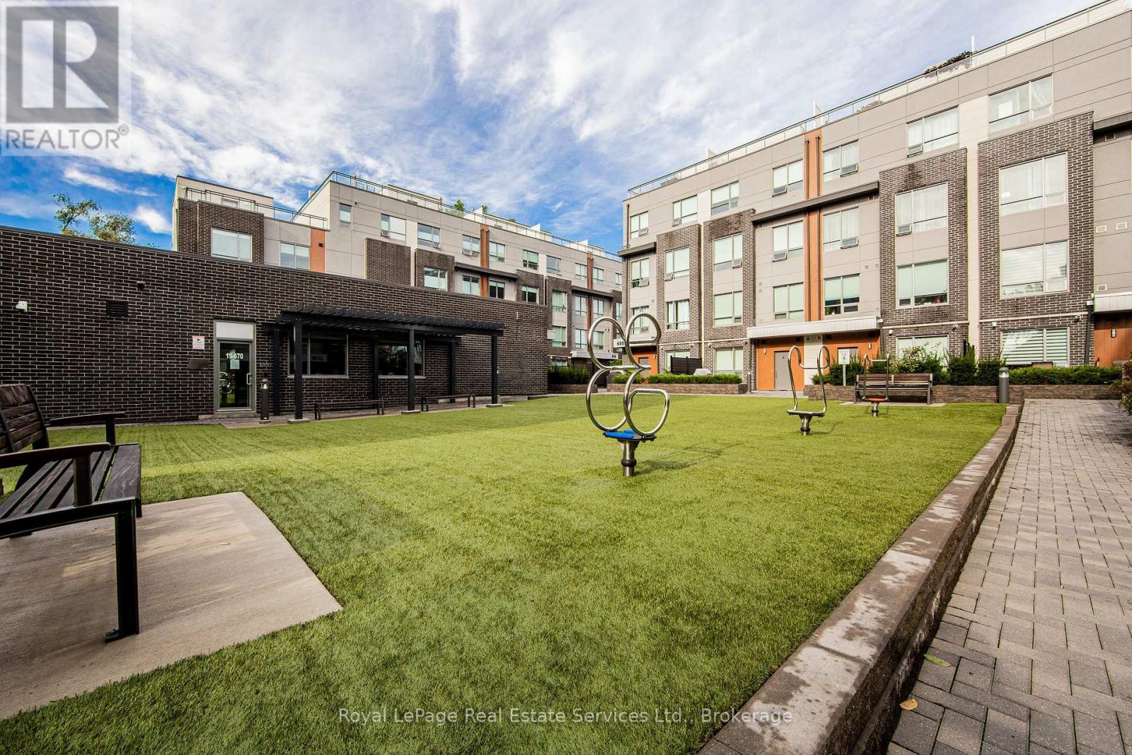 Photo 21 of 16 1238 Cawthra Road, Mississauga ON