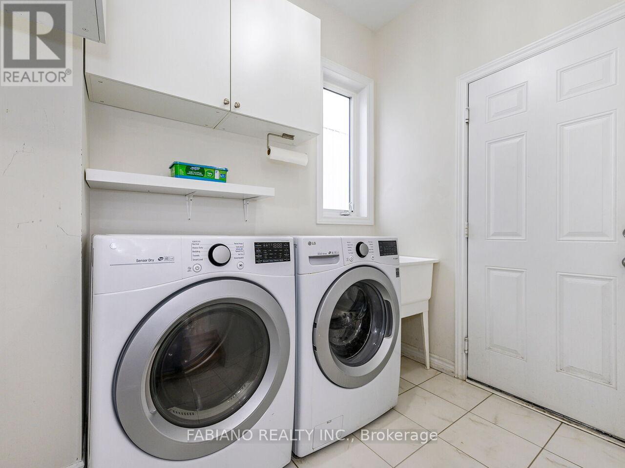 Photo 18 of 55 Elphick Street, Essa ON
