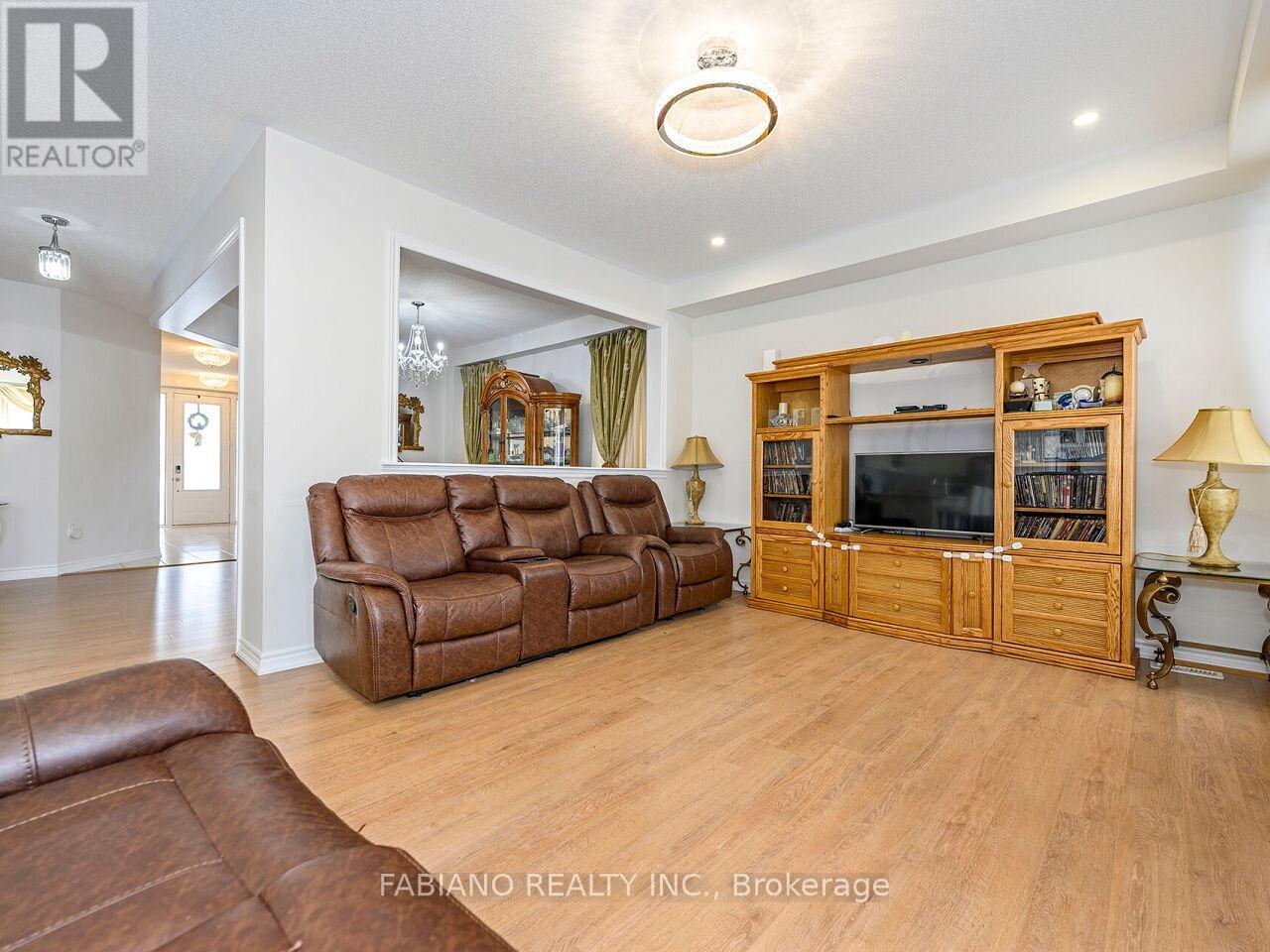 Photo 9 of 55 Elphick Street, Essa ON