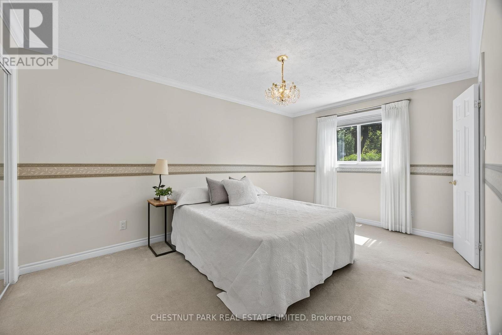 Photo 14 of 3782 Whitecap Drive, Innisfil ON