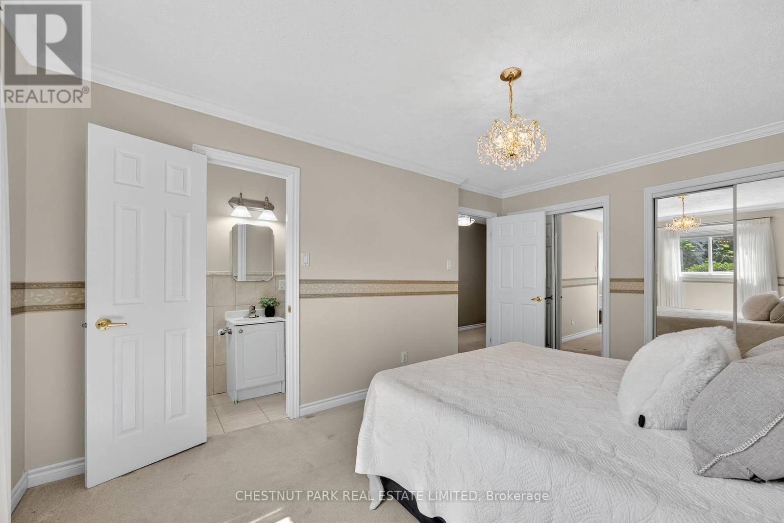 Photo 15 of 3782 Whitecap Drive, Innisfil ON