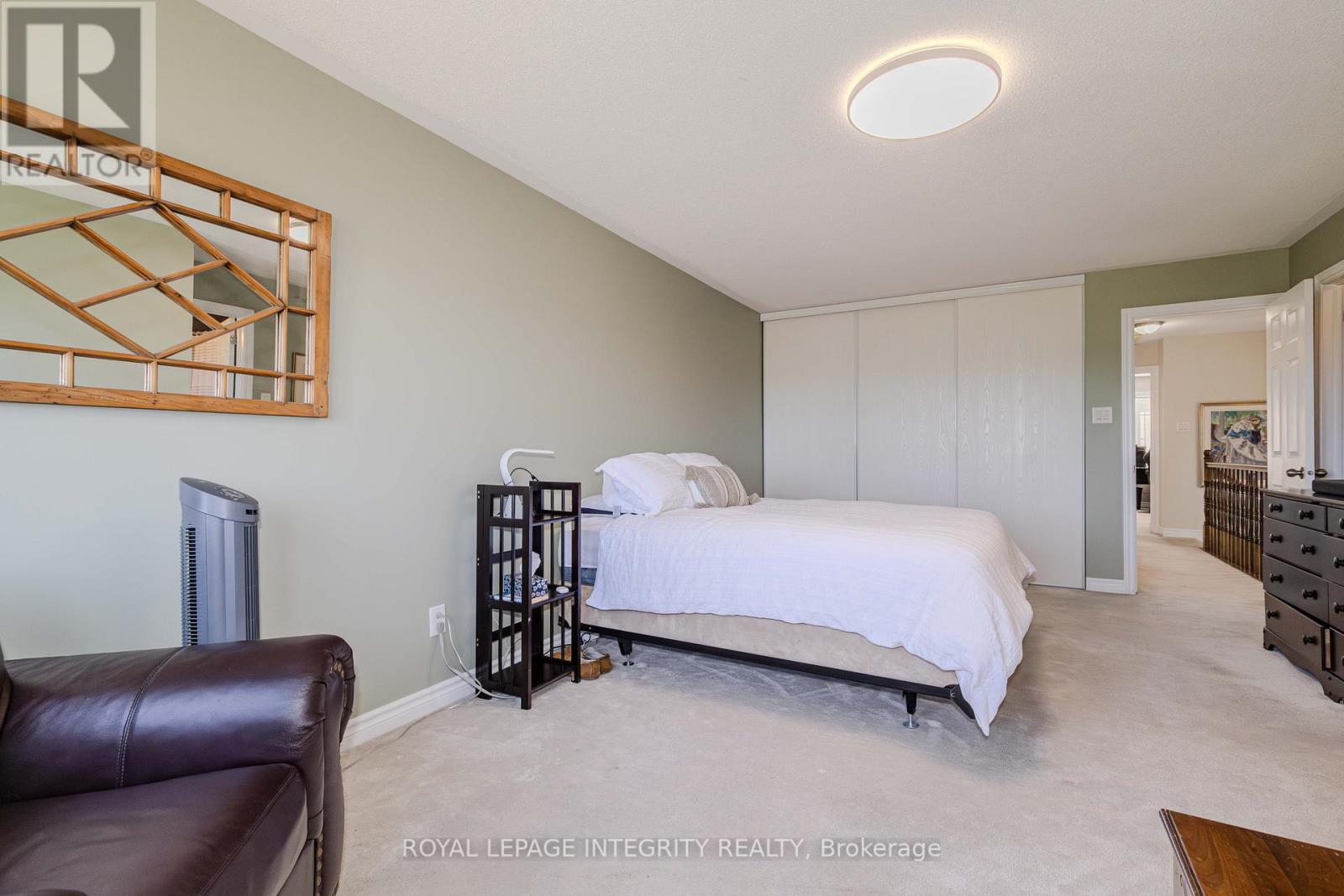 Photo 40 of 218 Catamount Court, Ottawa ON