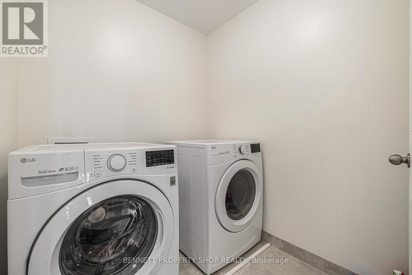 Photo 12 of 735 Twist Way, Ottawa ON