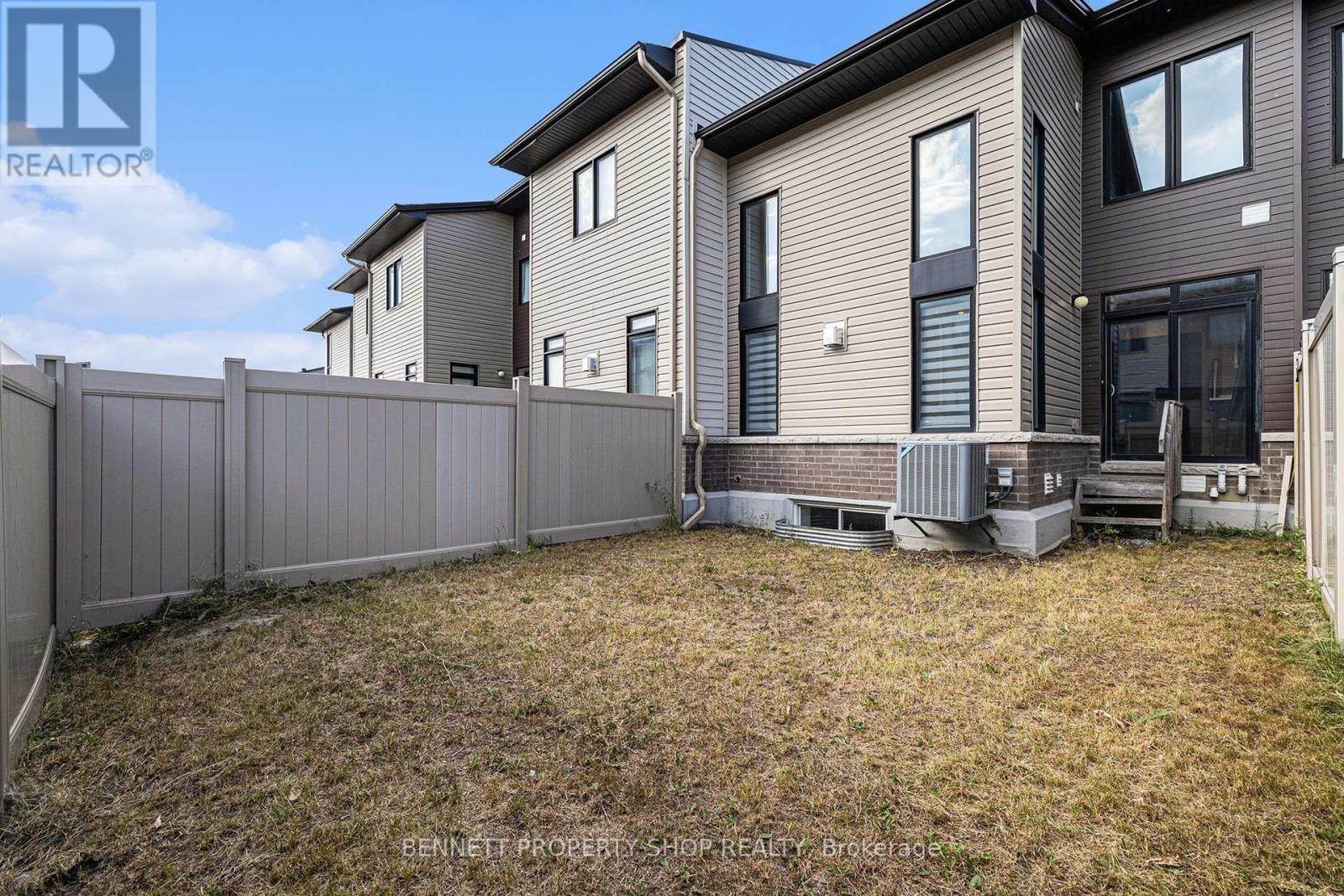 Photo 25 of 735 Twist Way, Ottawa ON
