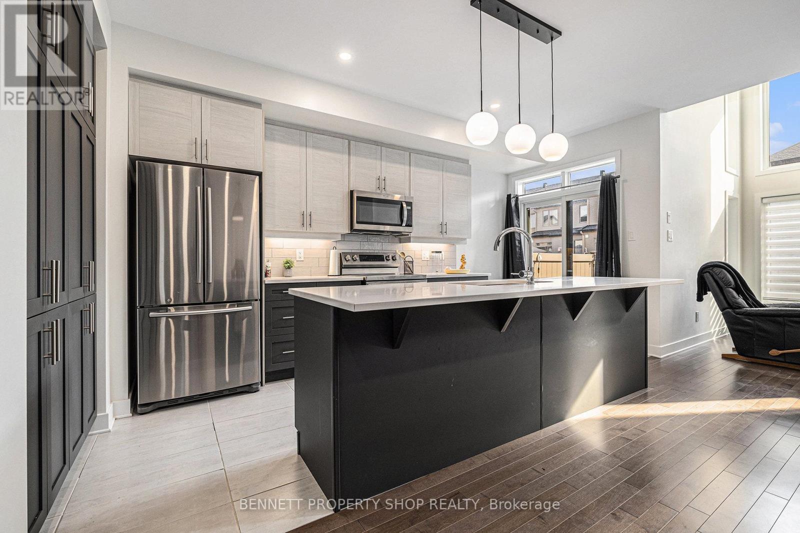 Photo 7 of 735 Twist Way, Ottawa ON
