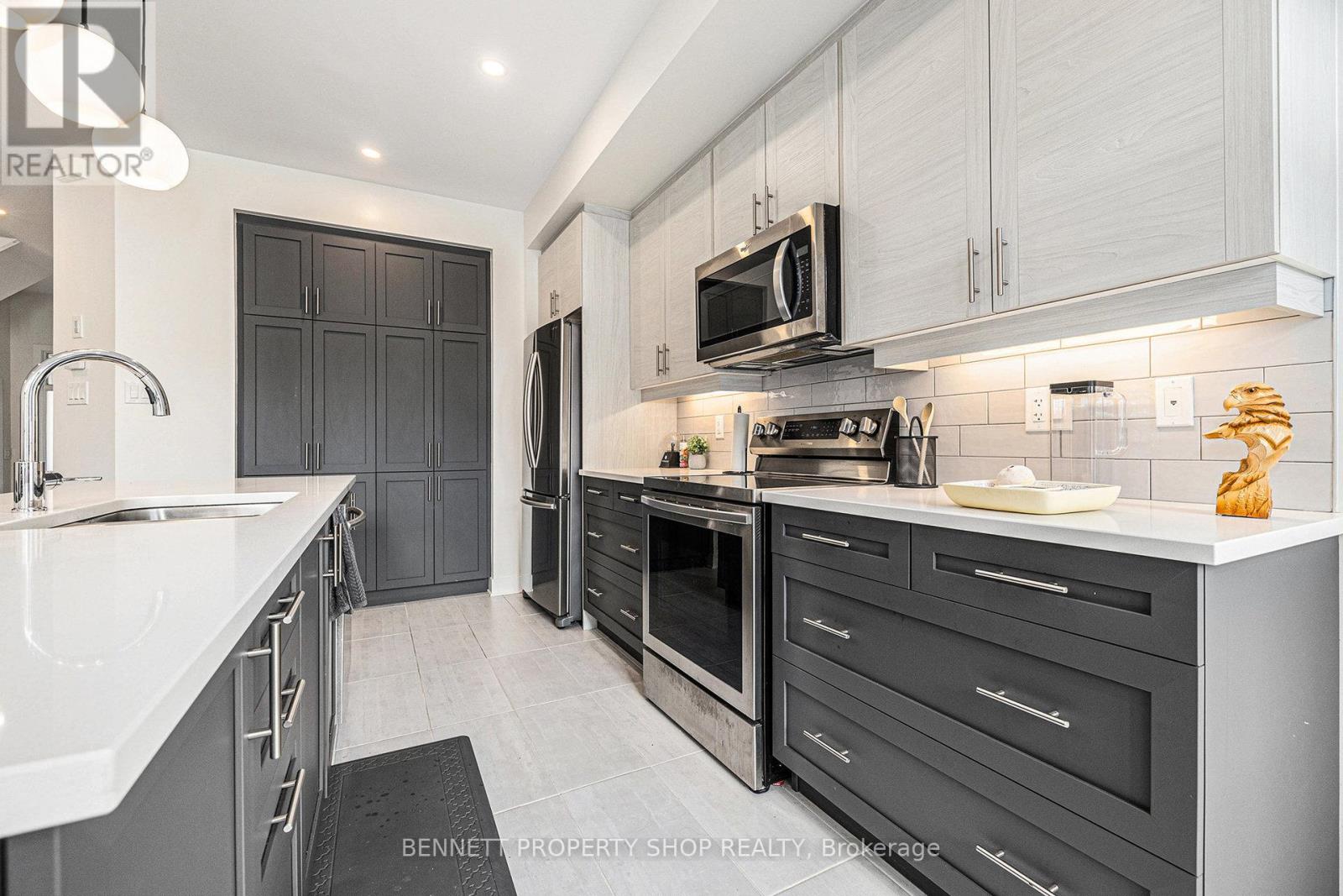 Photo 9 of 735 Twist Way, Ottawa ON