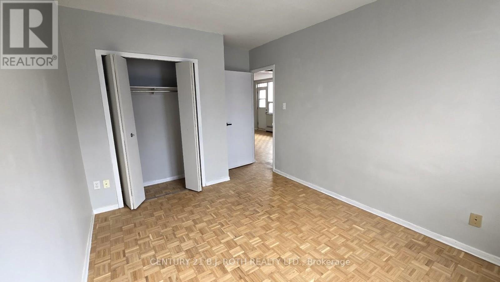 Photo 11 of 507 37 Peel Street, Barrie ON