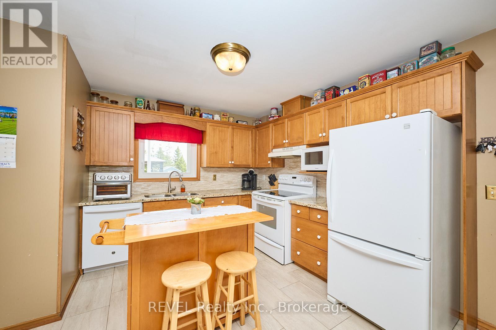 Photo 11 of 1452 Allanport Road, Thorold ON