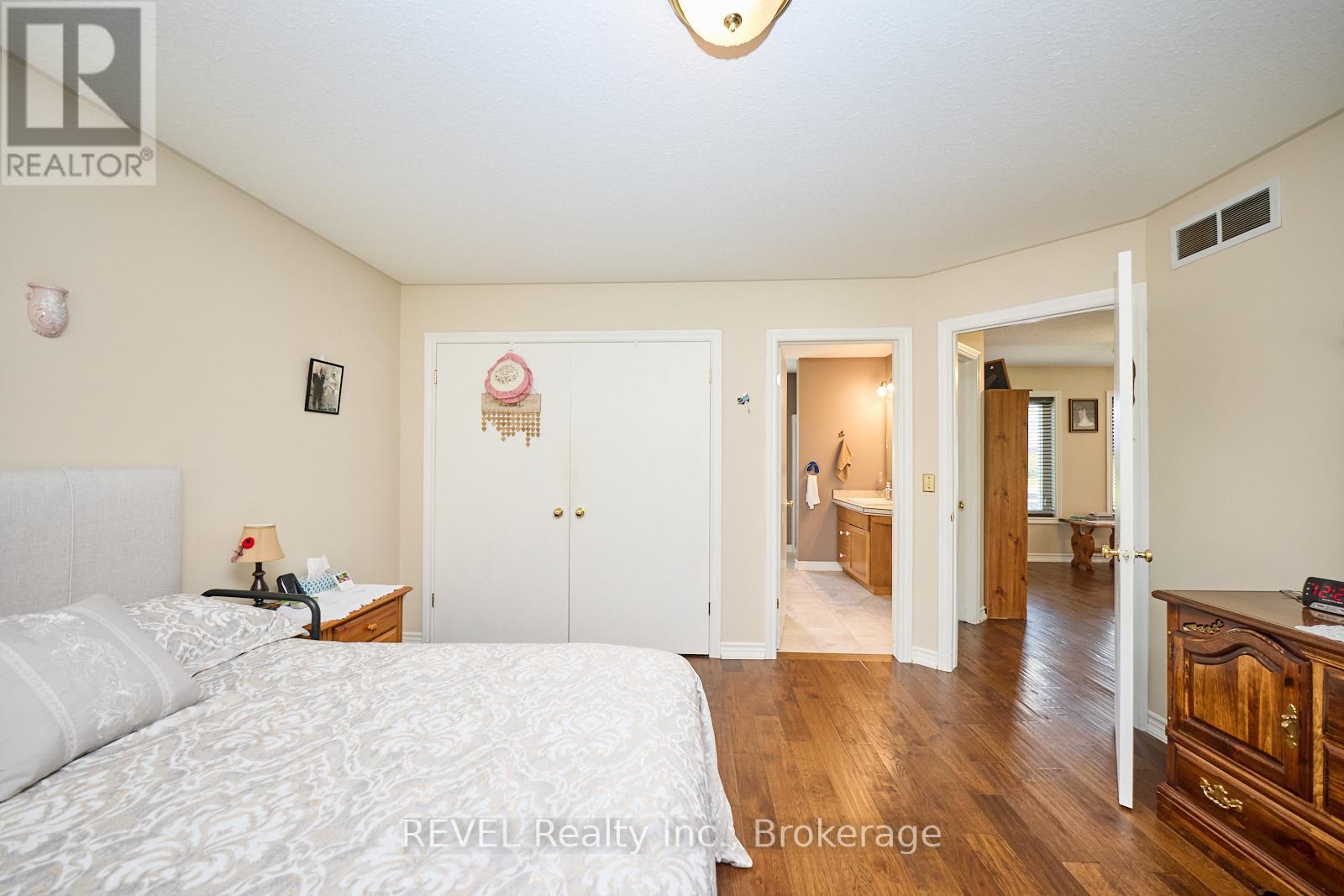 Photo 16 of 1452 Allanport Road, Thorold ON
