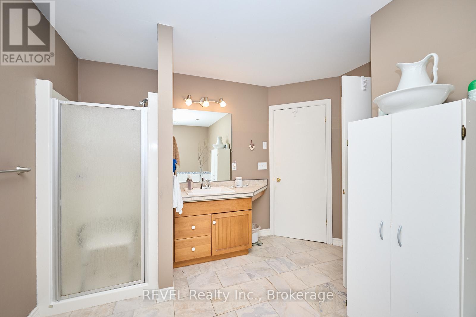 Photo 19 of 1452 Allanport Road, Thorold ON