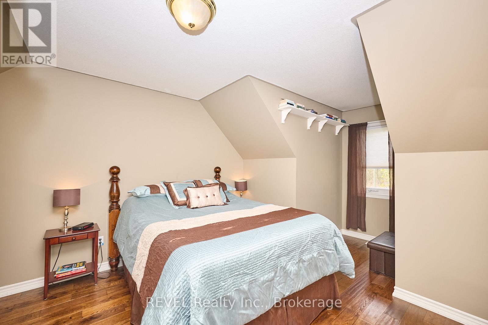 Photo 24 of 1452 Allanport Road, Thorold ON