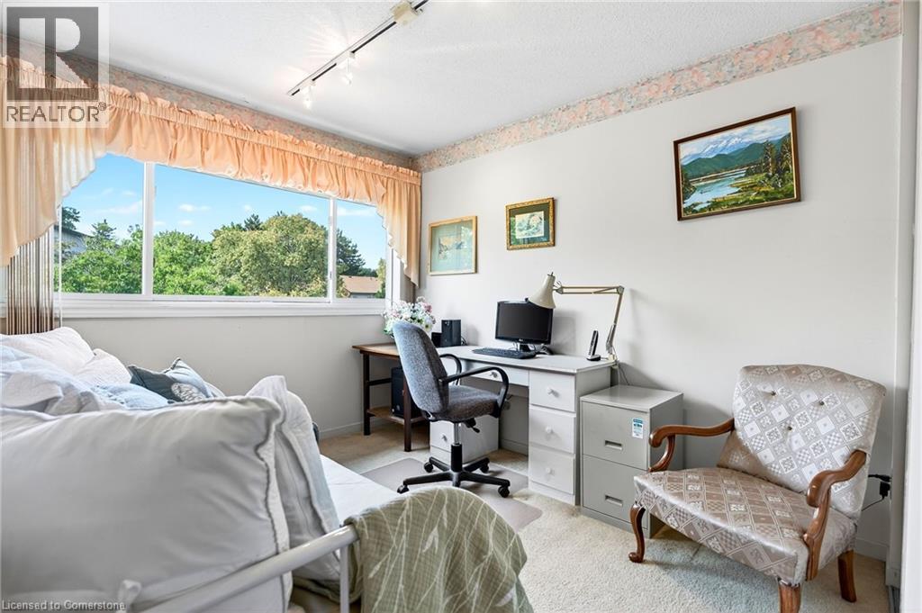 Photo 32 of 1552 Kerns Road Unit 4, Burlington ON