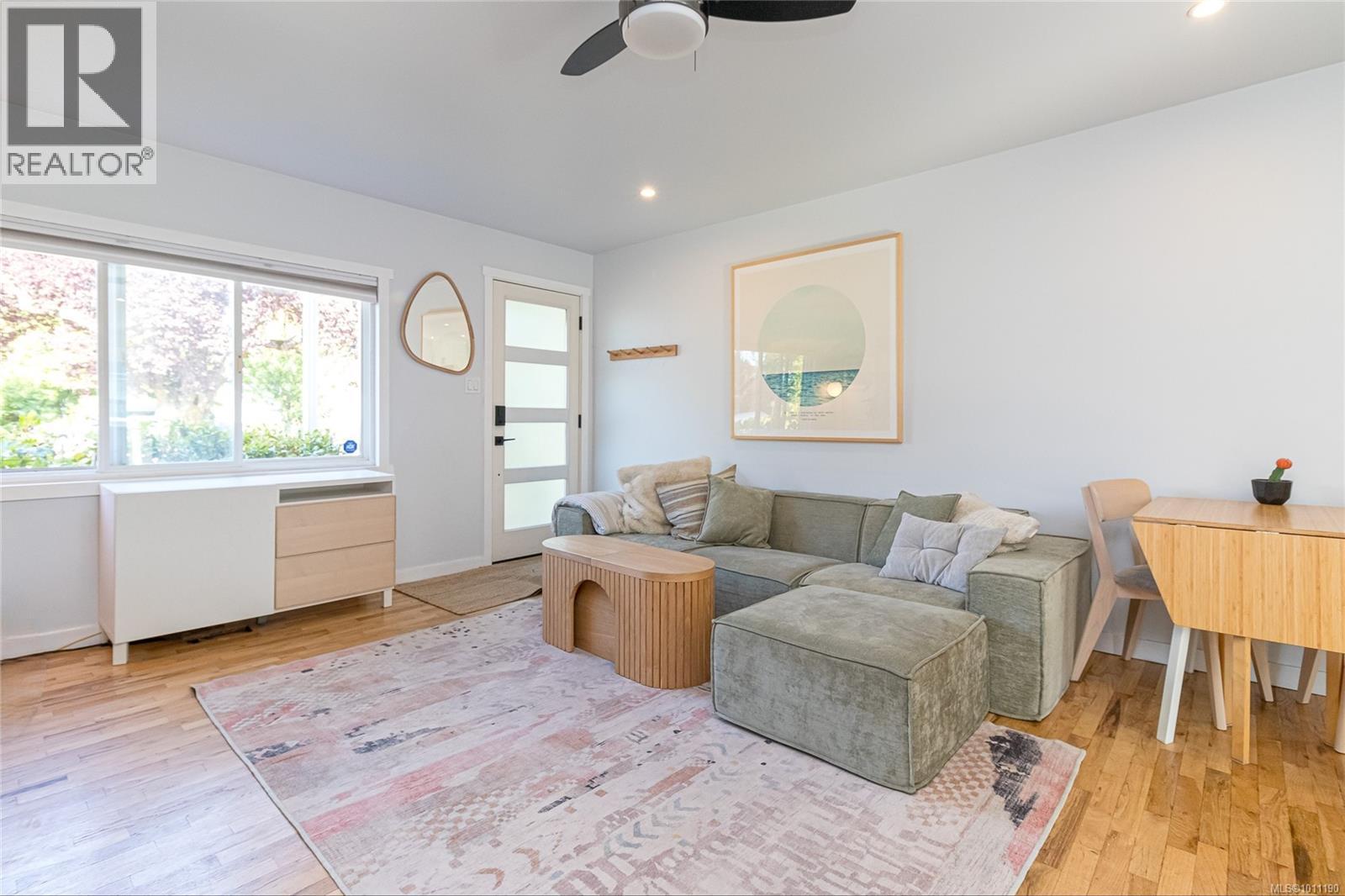 Single Family House for Sale in  Alder St Victoria 
