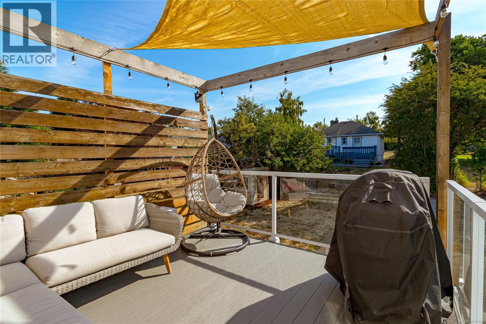 Single Family House for Sale in  Alder St Victoria 