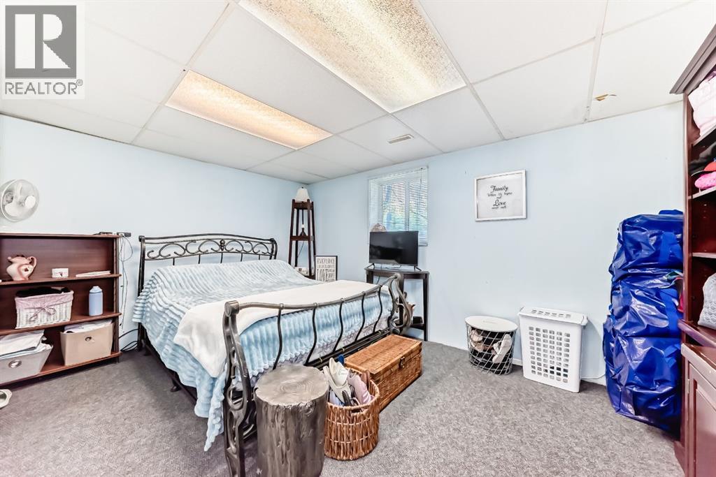 Single Family House Bungalow for Sale in   Avenue NW Bowness Calgary 